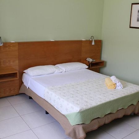 Hotel Roterdao "Under New Management" Praia Kültér fotó