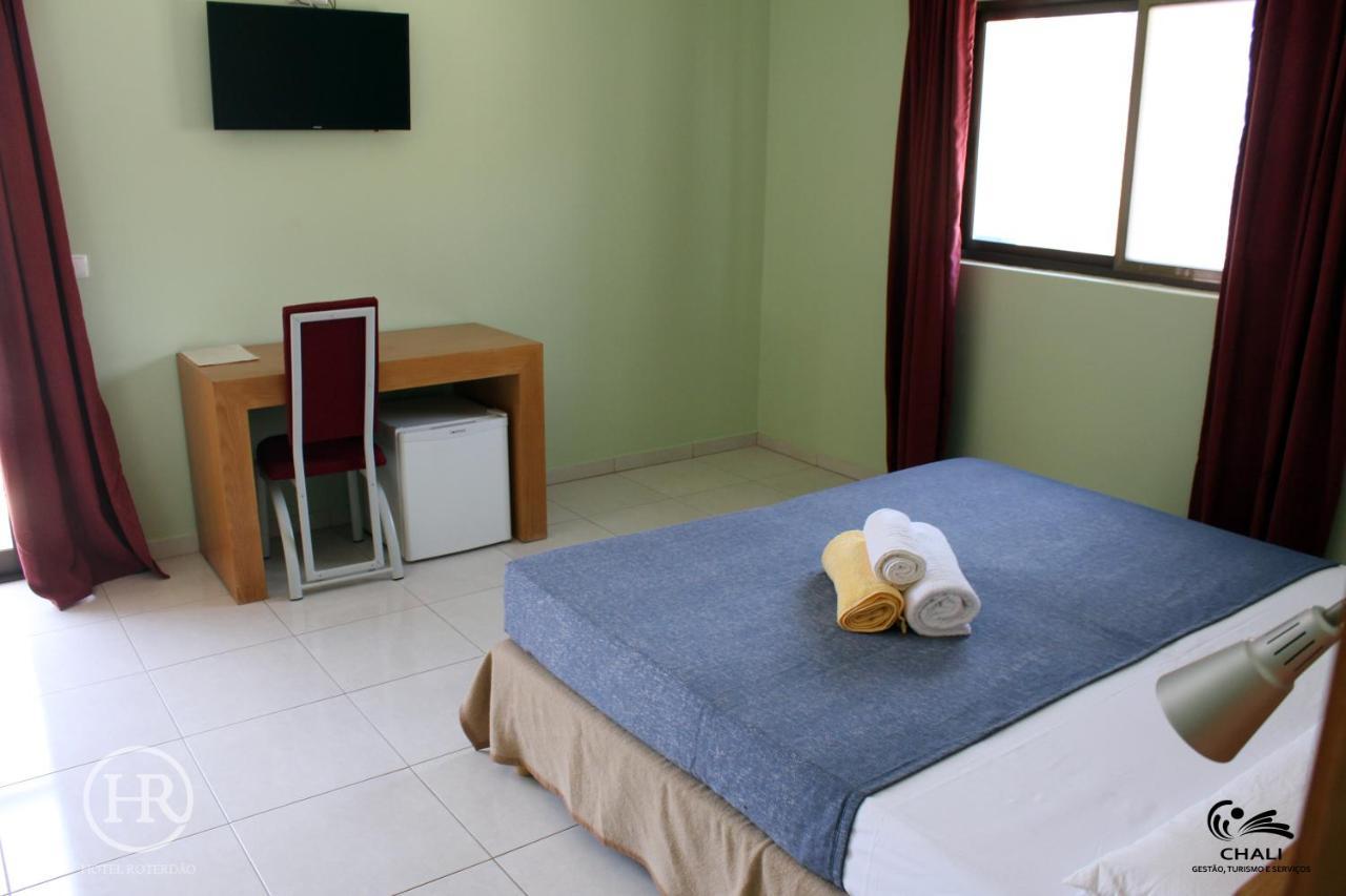Hotel Roterdao "Under New Management" Praia Kültér fotó