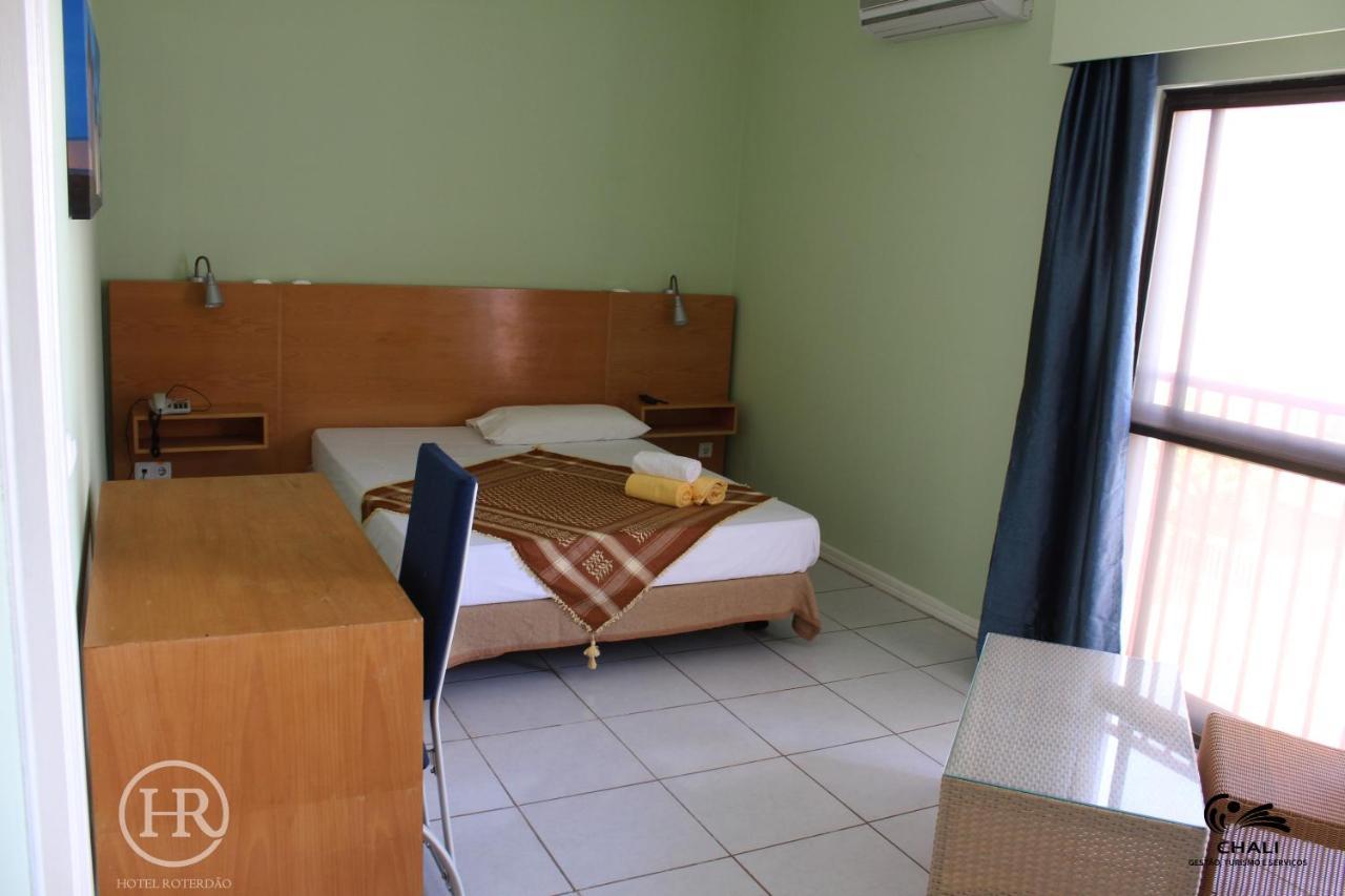 Hotel Roterdao "Under New Management" Praia Kültér fotó